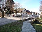 Třibřichy